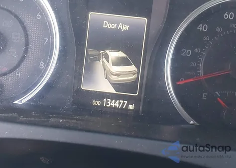 2015 Toyota Camry Se from USA, damaged, VIN 4T1BF1FK0FU017061